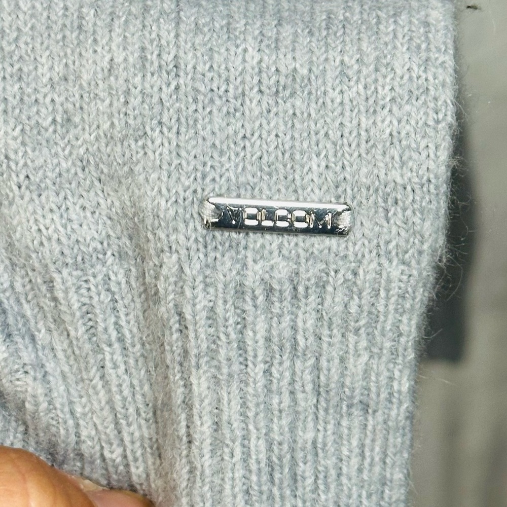 Volcom Light Gray Crewneck Raglan Sweater - Picture 5 of 7
